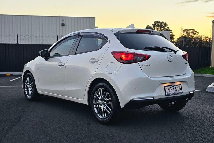 2022 Mazda 2 G15 GT
