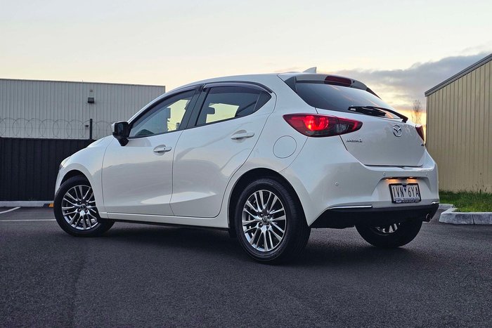 2022 Mazda 2 G15 GT