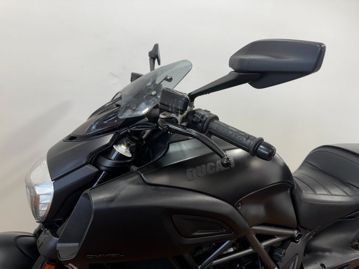 2017 Ducati DIAVEL Black