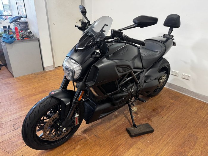 2017 Ducati DIAVEL Black