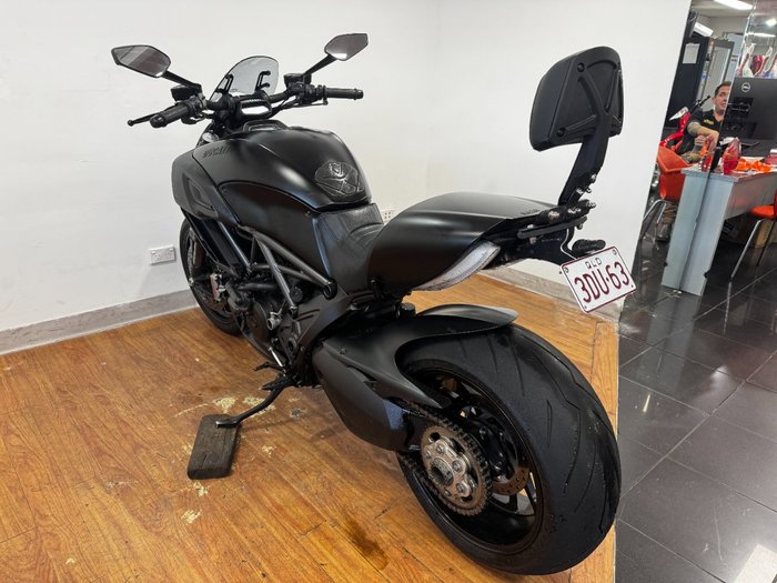 2017 Ducati DIAVEL Black