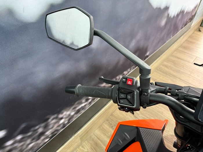 2024 Ktm 990 DUKE ORANGE