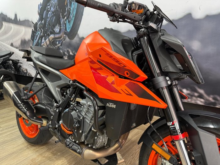 2024 Ktm 990 DUKE ORANGE