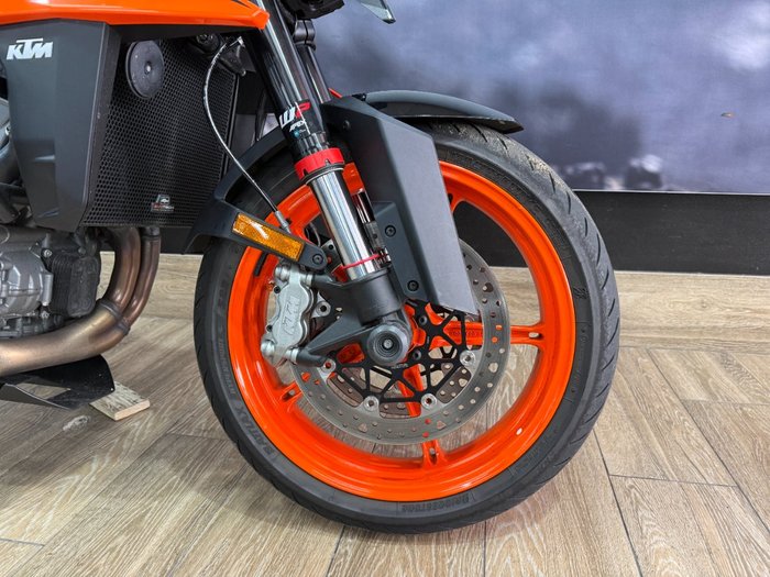2024 Ktm 990 DUKE ORANGE