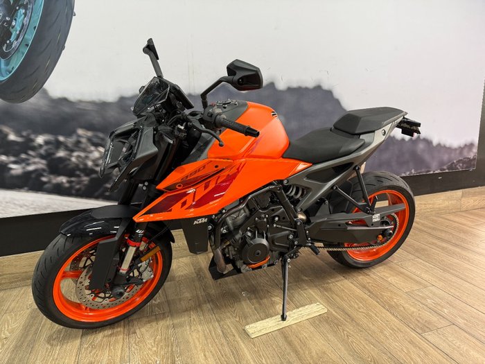 2024 Ktm 990 DUKE ORANGE