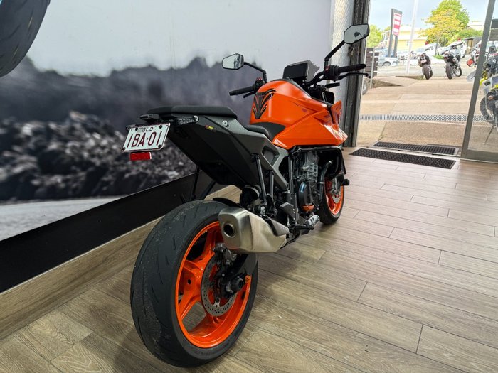 2024 Ktm 990 DUKE ORANGE
