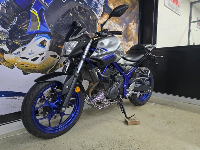 2016 Yamaha MT-03 (MT03LA) (ABS) SILVER