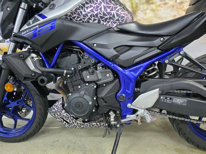 2016 Yamaha MT-03 (MT03LA) (ABS) SILVER