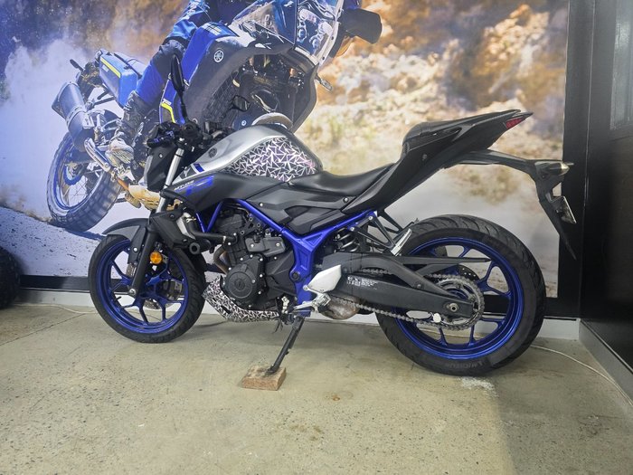 2016 Yamaha MT-03 (MT03LA) (ABS) SILVER