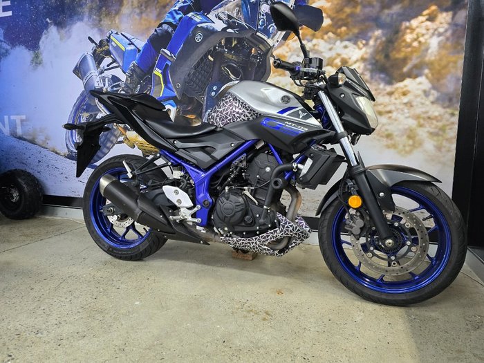 2016 Yamaha MT-03 (MT03LA) (ABS) SILVER
