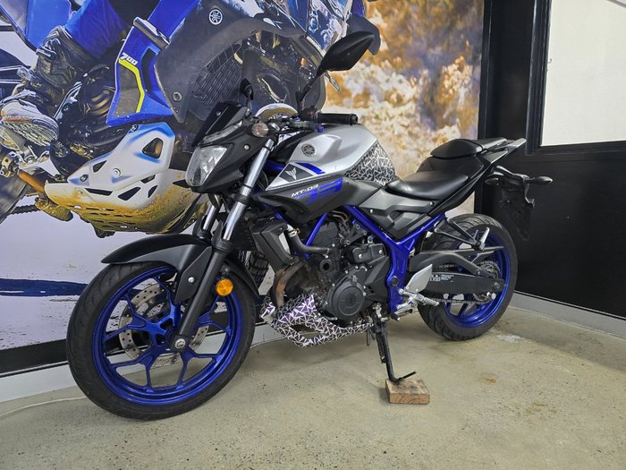 2016 Yamaha MT-03 (MT03LA) (ABS) SILVER
