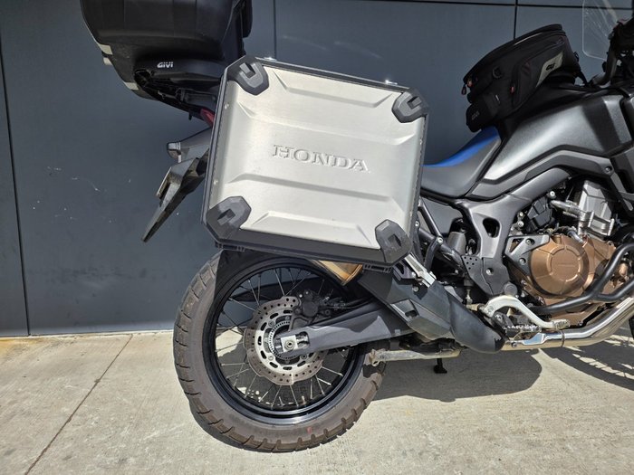 2017 Honda CRF1000L AFRICA TWIN BLACK