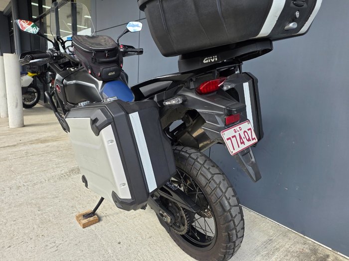 2017 Honda CRF1000L AFRICA TWIN BLACK