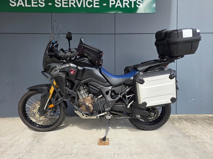 2017 Honda CRF1000L AFRICA TWIN BLACK
