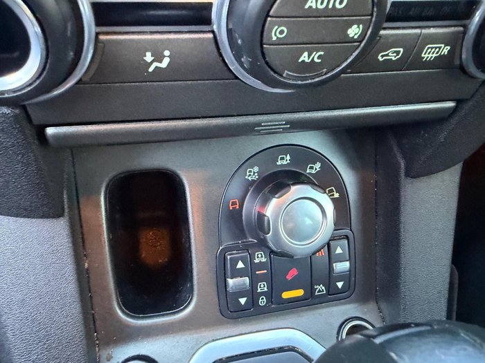 2011 Land Rover Discovery 4 TdV6 Series 4 MY11 4X4 Constant Santorini Black