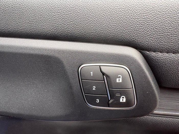2025 Ford Everest Sport