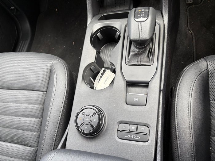 2025 Ford Everest Sport