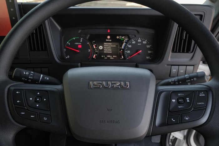 2025 Isuzu F Series FVL 260-300 AT R67
