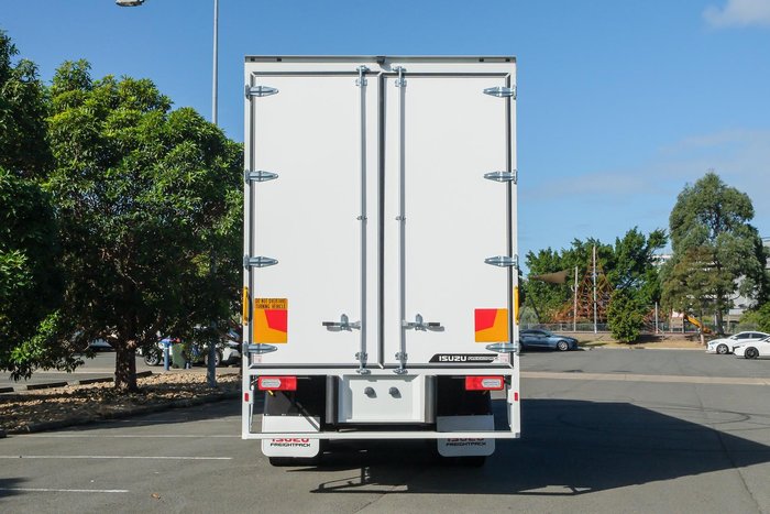 2025 Isuzu F Series FVL 260-300 AT R67