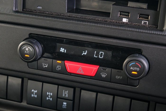 2025 Isuzu F Series FYJ 320-355 AT R60