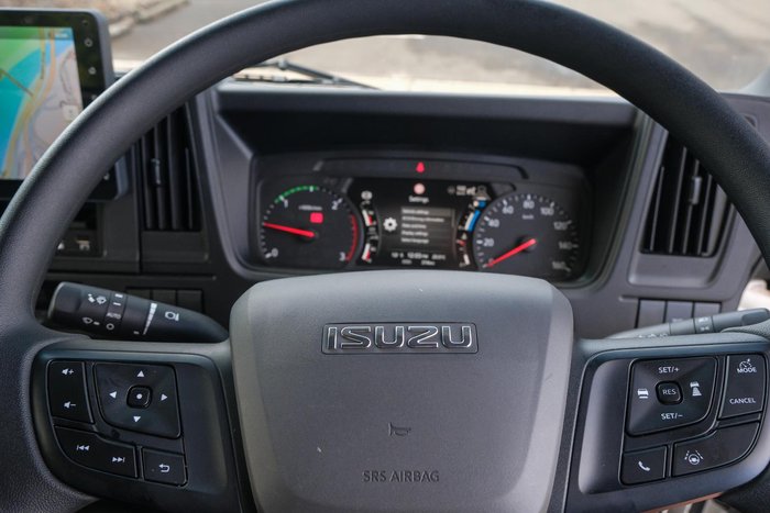 2025 Isuzu F Series FYJ 320-355 AT R60