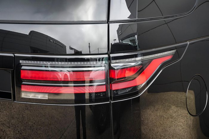 2024 Land Rover Discovery D300 Dynamic HSE