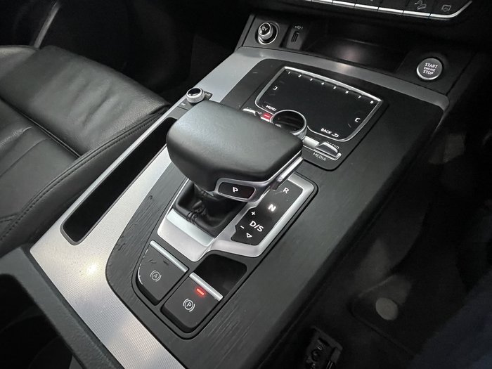 2020 Audi Q5 40 TDI sport