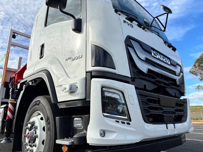 2025 Isuzu F Series FVD 170-300 AT R70