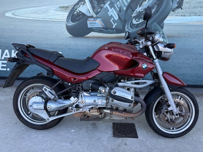 2001 BMW Motorrad R1150R Red