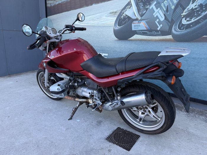 2001 BMW Motorrad R1150R Red