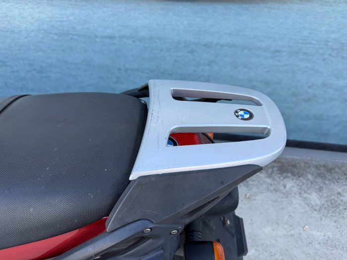 2001 BMW Motorrad R1150R Red
