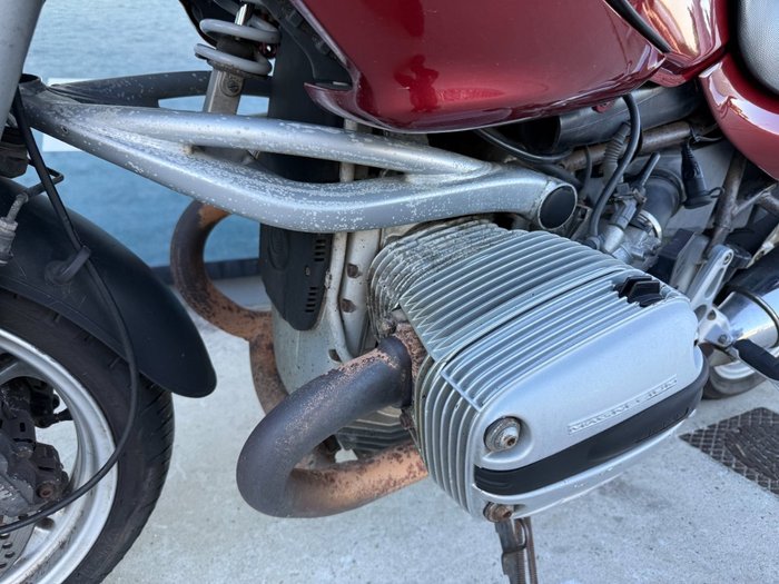 2001 BMW Motorrad R1150R Red