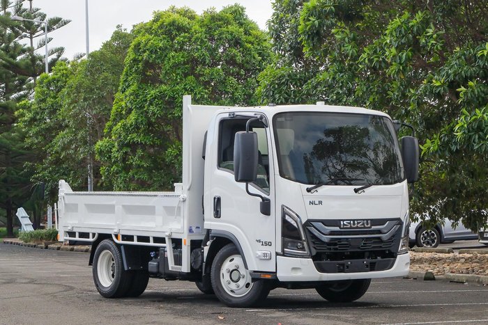 2025 Isuzu N Series NLR 45-150 DT D25