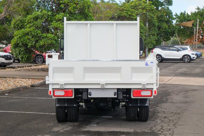 2025 Isuzu N Series NLR 45-150 DT D25