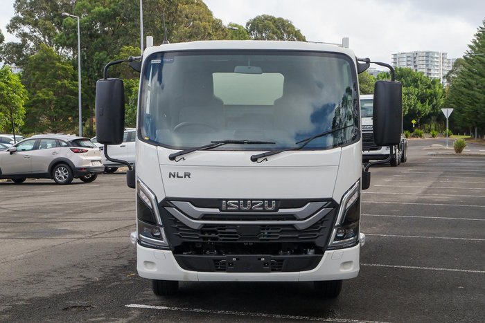 2025 Isuzu N Series NLR 45-150 DT D25