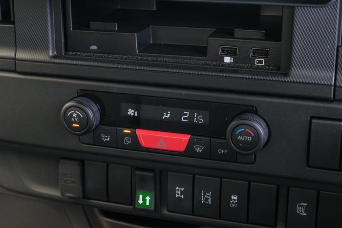 2025 Isuzu N Series NLR 45-150 DT D25