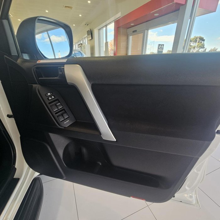 2023 Toyota Landcruiser Prado GXL