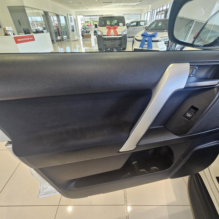 2023 Toyota Landcruiser Prado GXL