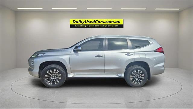 2020 Mitsubishi Pajero Sport GLS