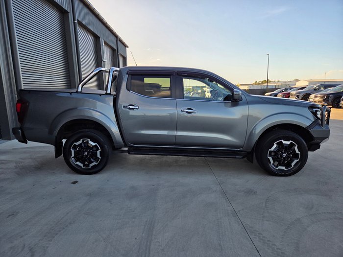 2021 Nissan Navara ST-X