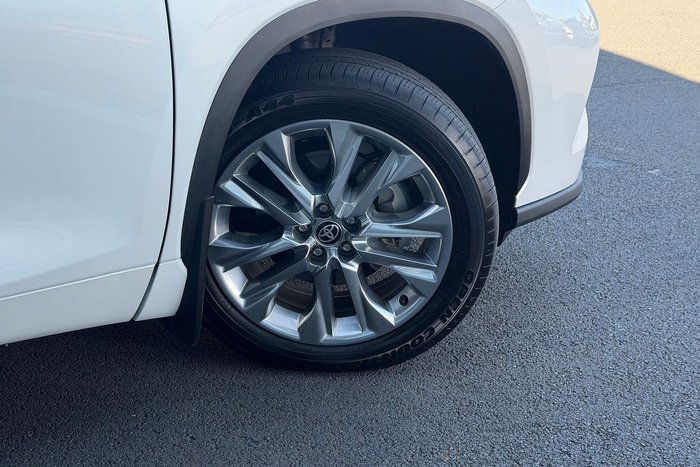 2022 Toyota Kluger Grande