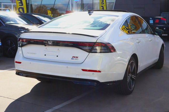 2024 Honda Accord e:HEV RS