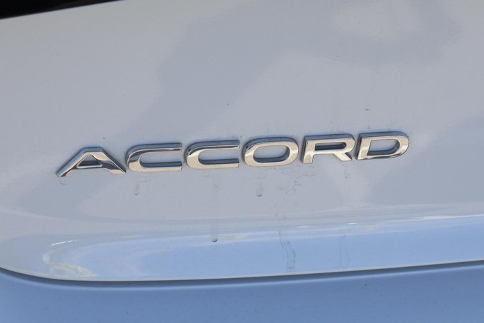 2024 Honda Accord e:HEV RS