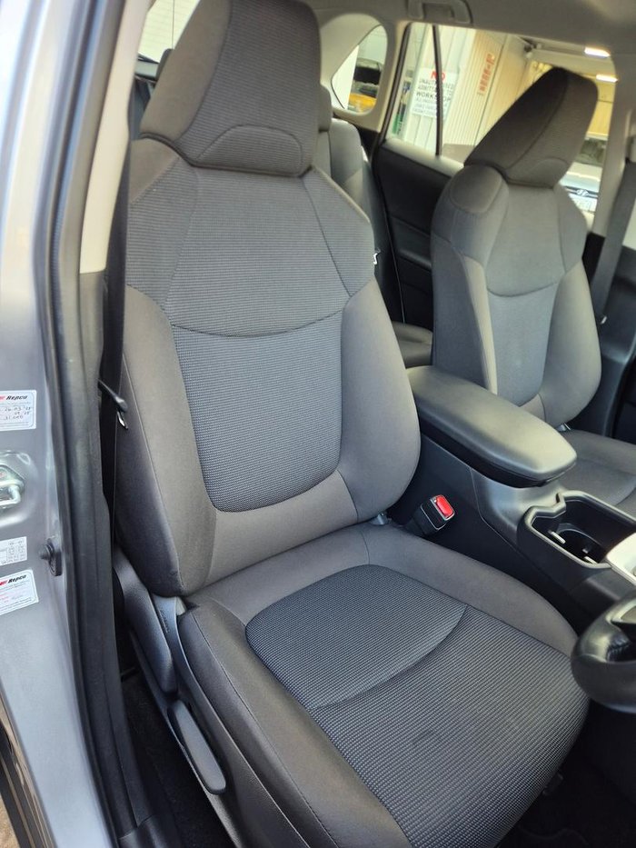 2024 Toyota RAV4 GX