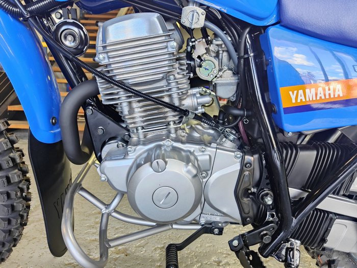 2026 YAMAHA AG200 FARM BLUE