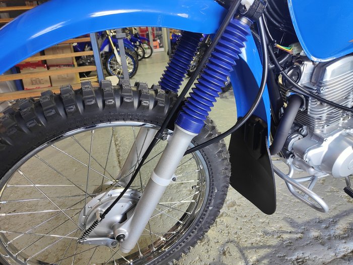 2026 YAMAHA AG200 FARM BLUE