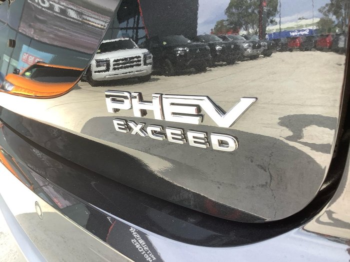 2025 Mitsubishi Outlander PHEV Exceed