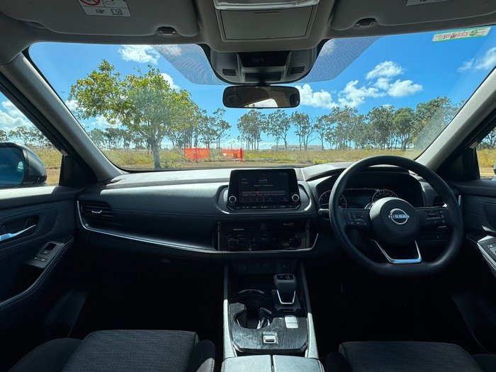 2024 Nissan X-TRAIL ST