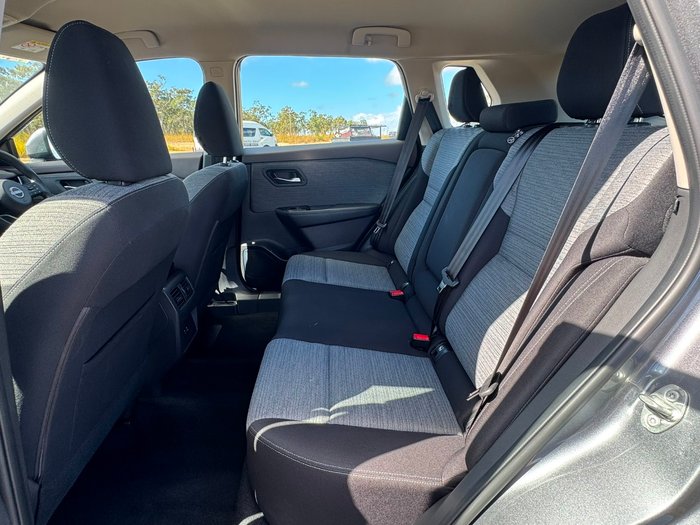 2024 Nissan X-TRAIL ST