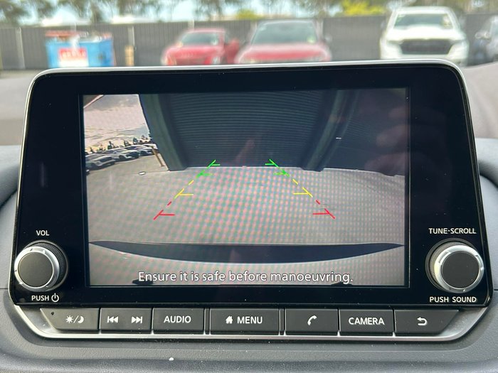 2024 Nissan X-TRAIL ST